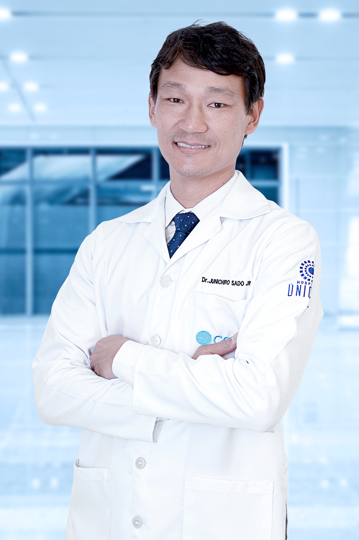 Dr. Junichiro Sado Ortopedista Especialista em jJelho